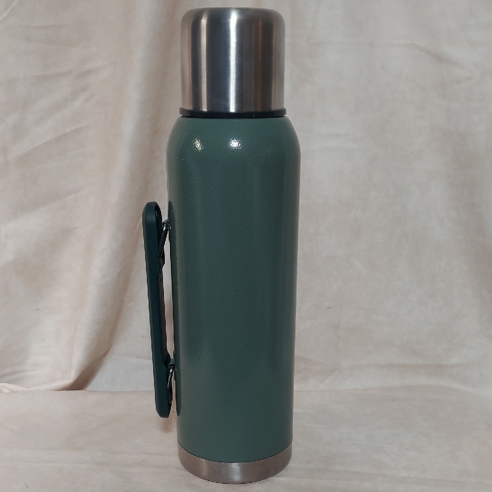 Stanley Adventure 1.4 Qt (1.3 L) Green Vacuum Insulated Thermos EUC - Picture 3 of 7